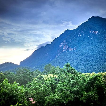 Апартаменты Nha-Da Land Чианг Дао Экстерьер фото